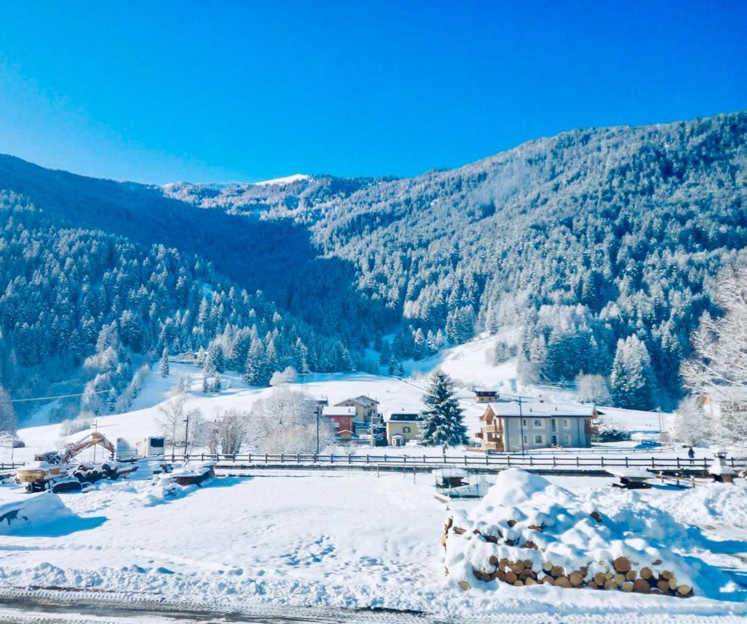 Mountain Home - Families Holidays Pradelle المظهر الخارجي الصورة